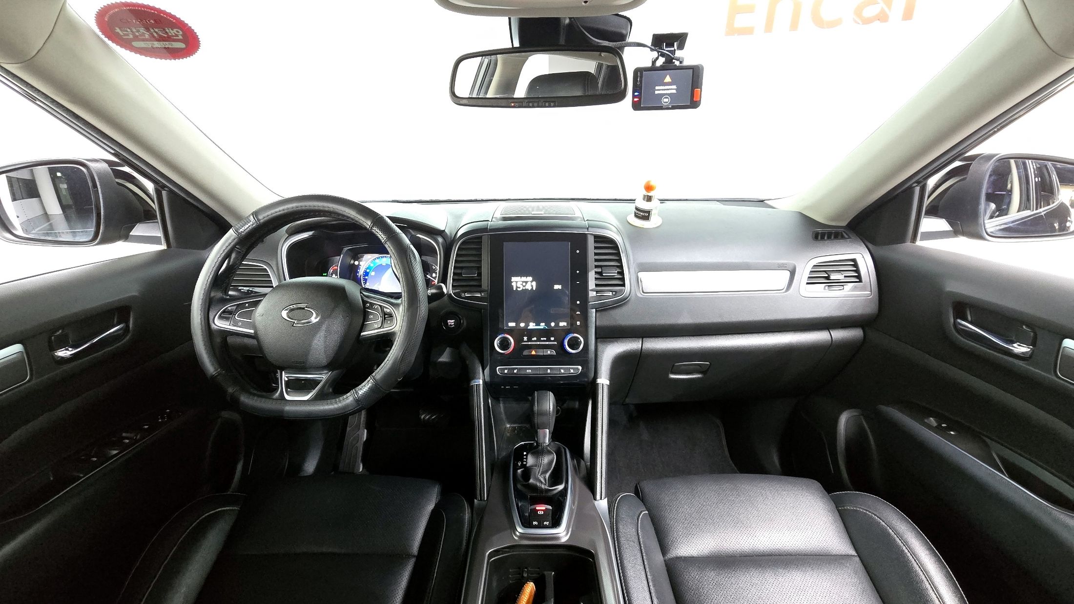 SAMSUNG QM6 2017