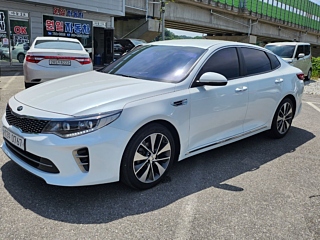 KIA K5 2016