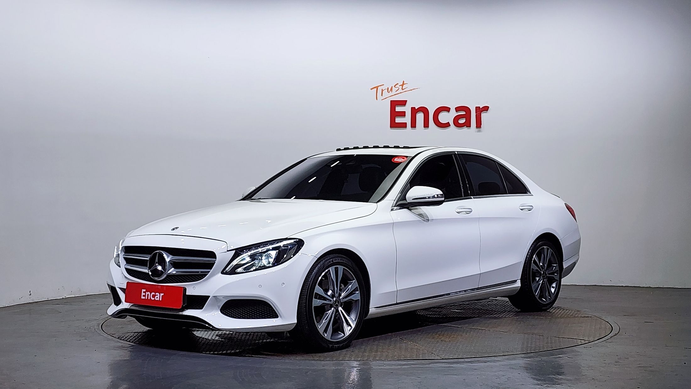 MERCEDES BENZ C-CLASS W205 2017
