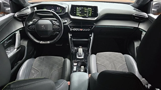 PEUGEOT 2008 2021