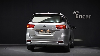 KIA CARNIVAL 2018