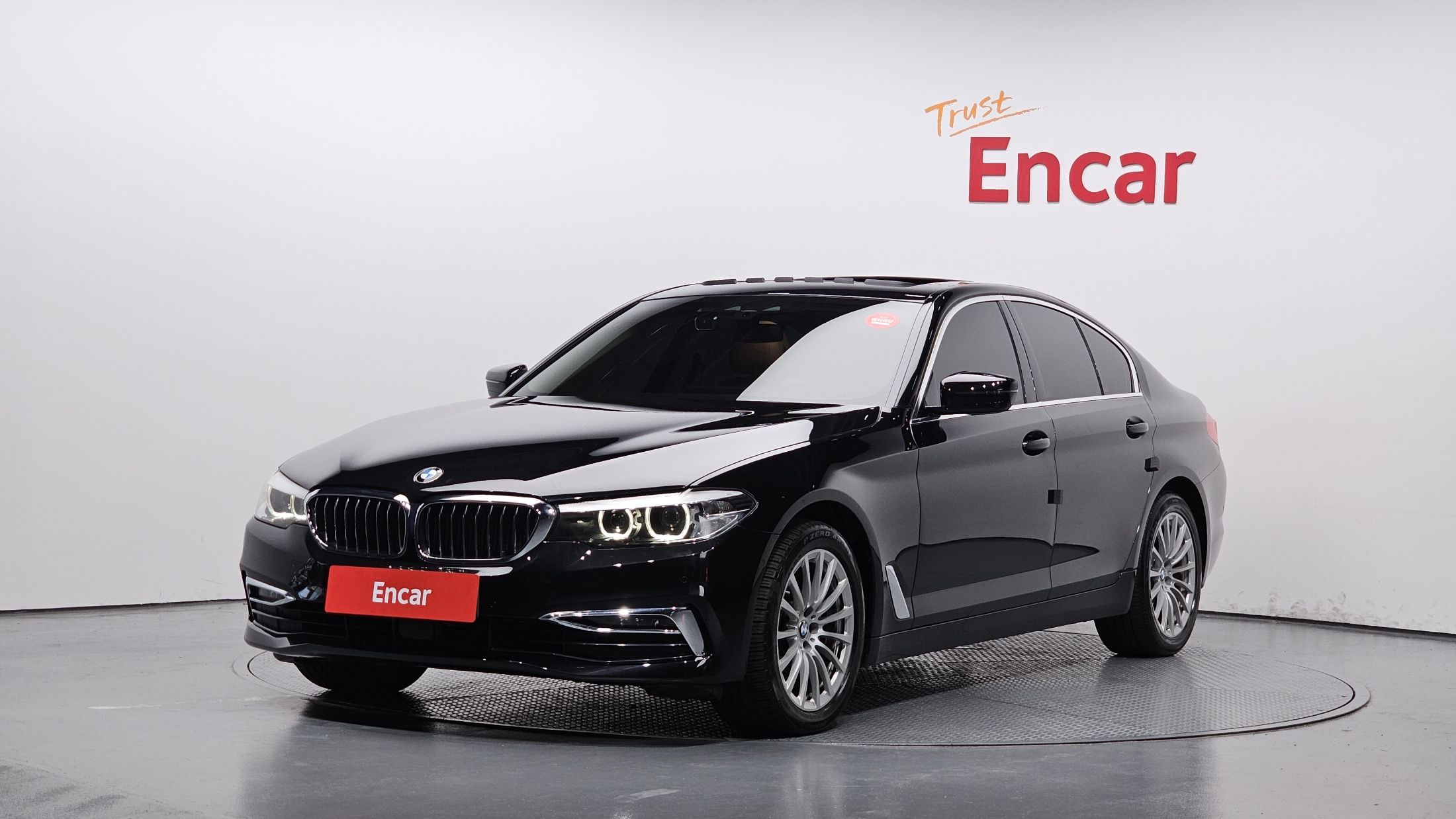 BMW 5-SERIES G30 2020