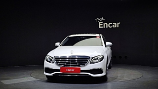 MERCEDES BENZ E-CLASS W213 2020