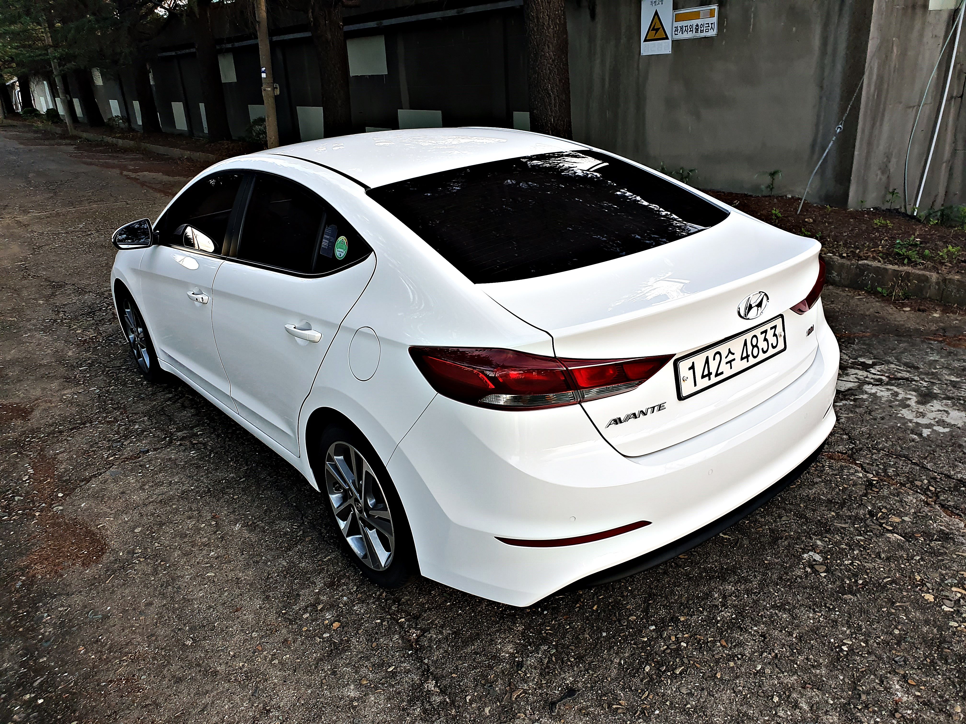 HYUNDAI AVANTE AD 2017