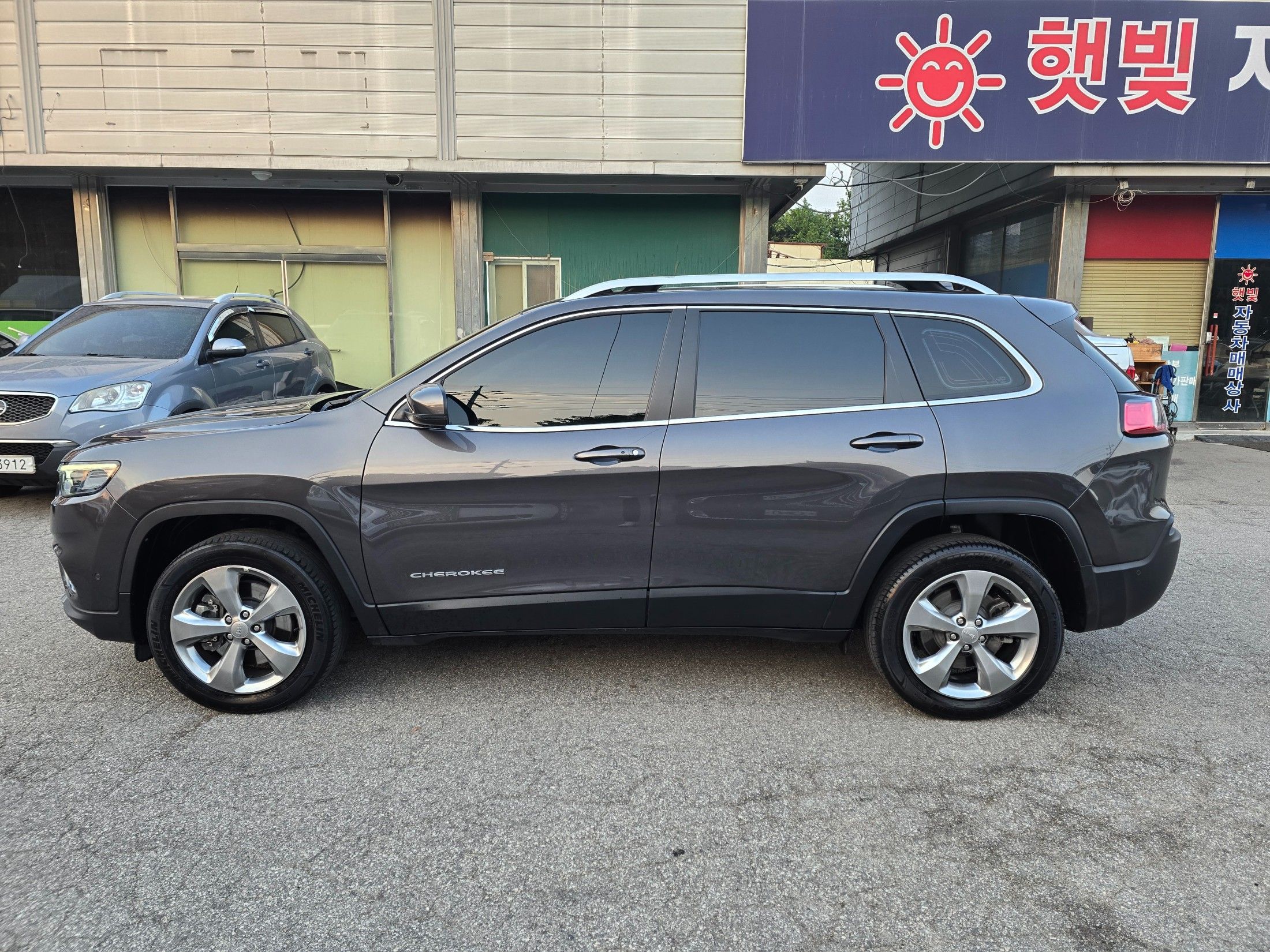 JEEP CHEROKEE KL