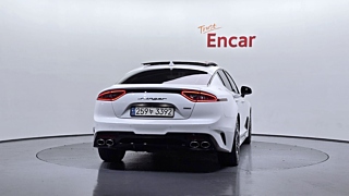 KIA STINGER 2019