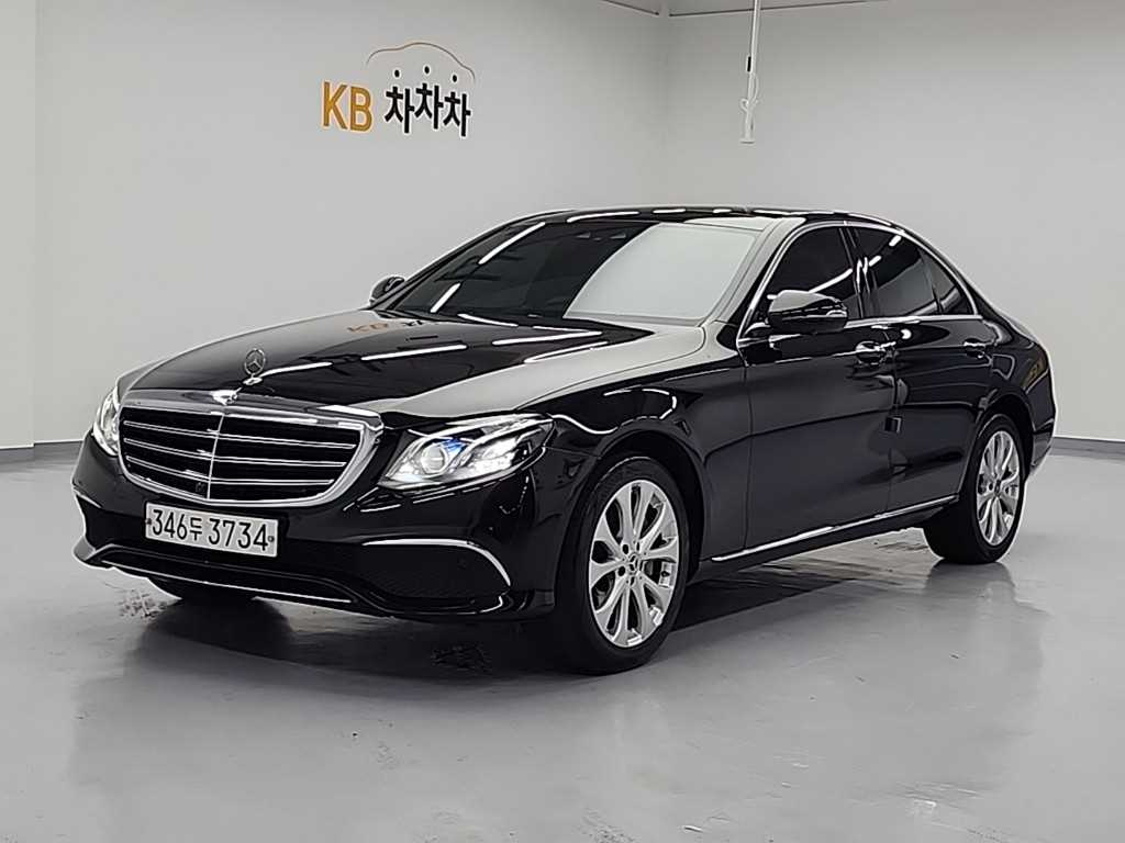 MERCEDES BENZ E-CLASS W213 2019