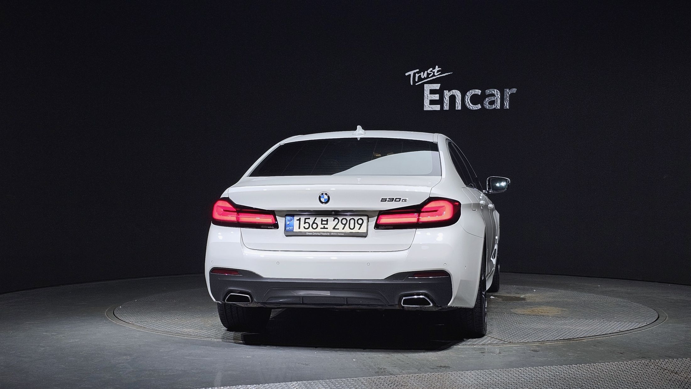 BMW 5-SERIES G30 2020