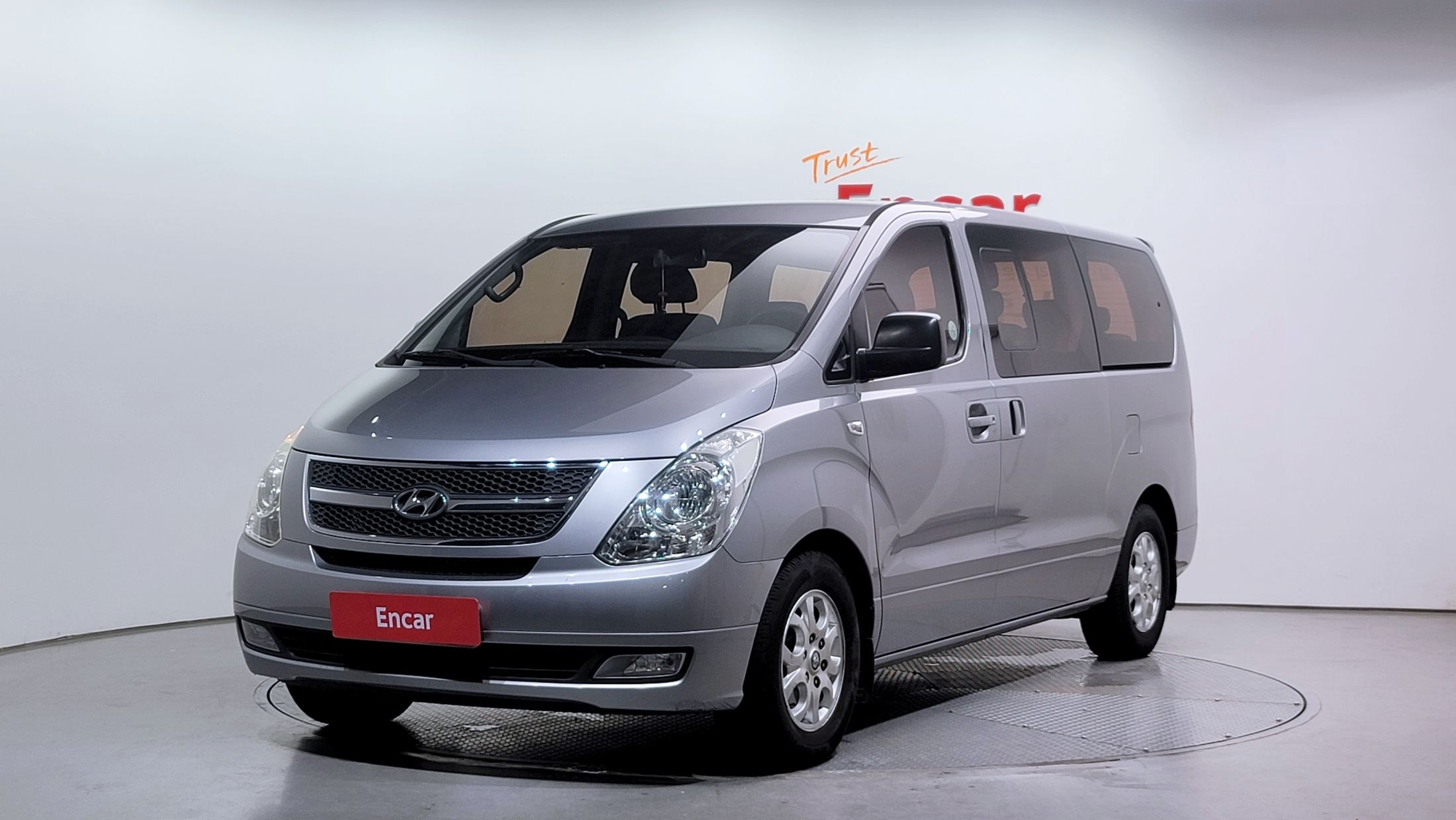 HYUNDAI STAREX GRAND