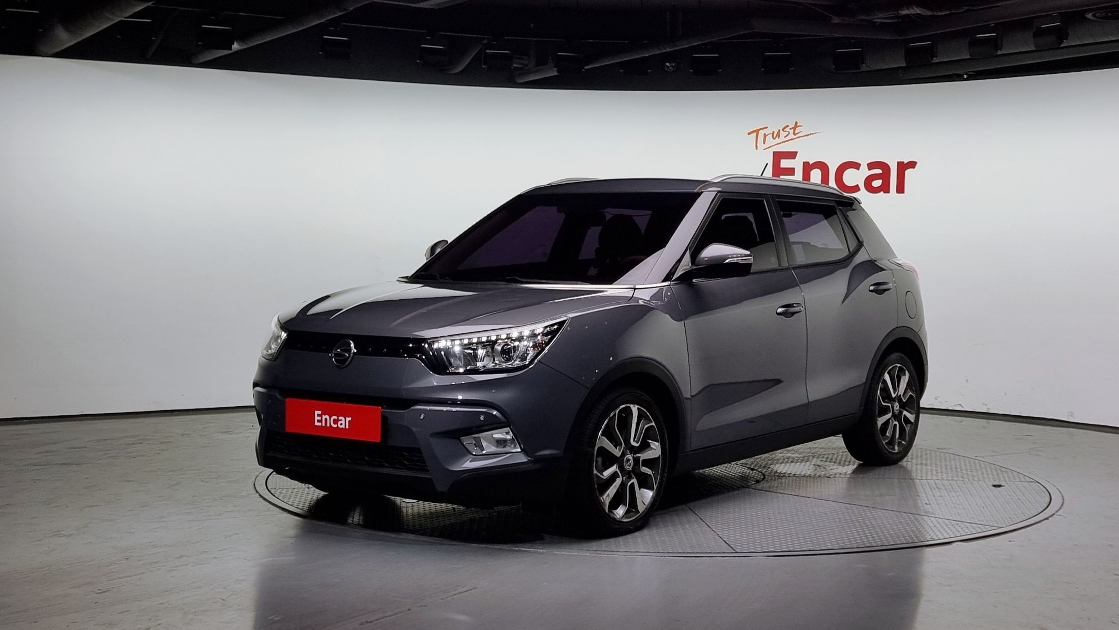 SSANGYONG TIVOLI 2016