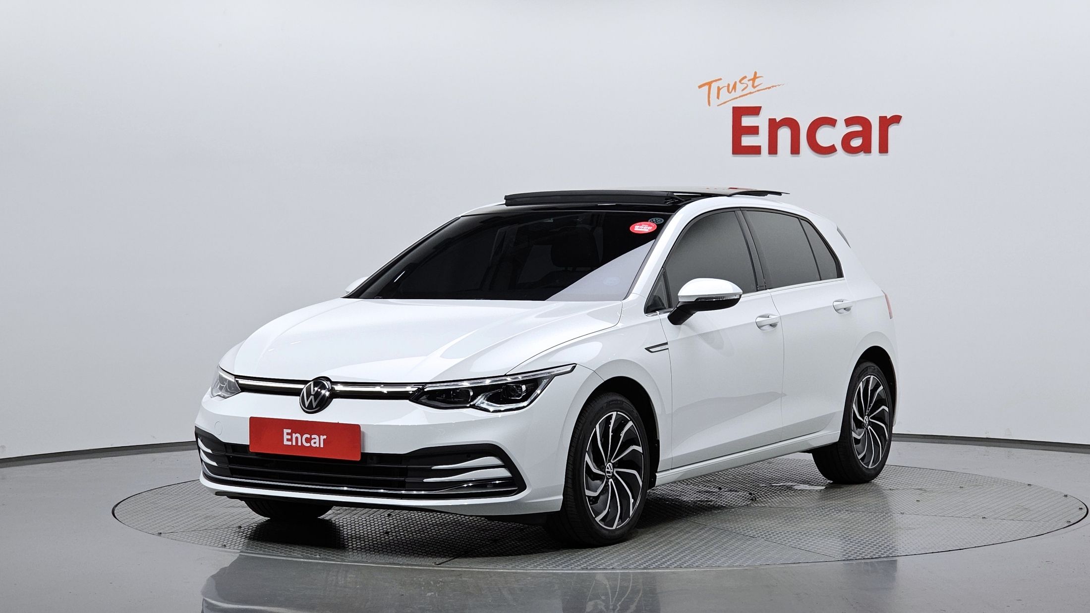VOLKSWAGEN GOLF 2022