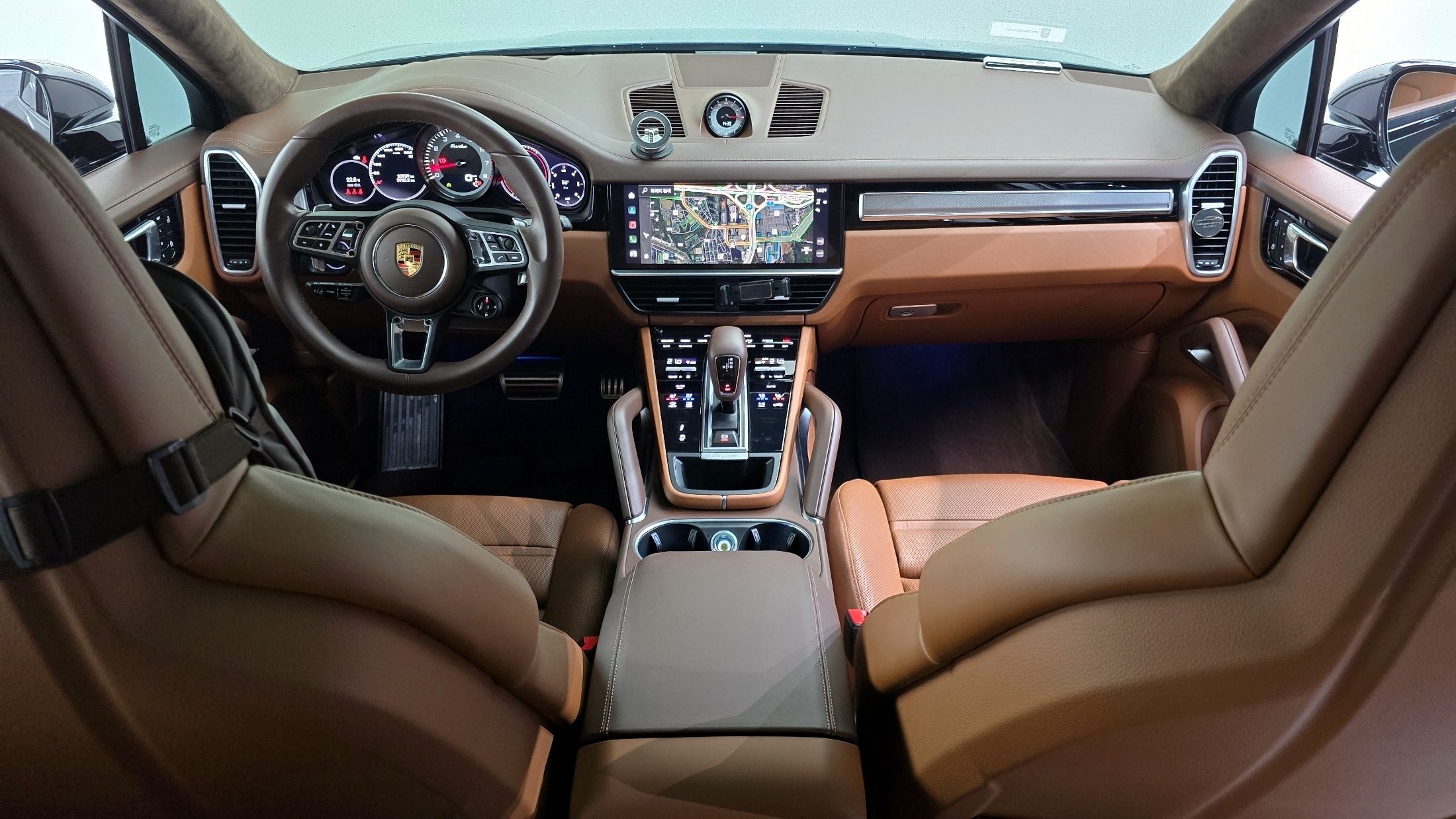 PORSCHE CAYENNE PO536