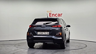 HYUNDAI KONA 2020