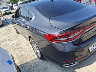 HYUNDAI GRANDEUR IG 2017