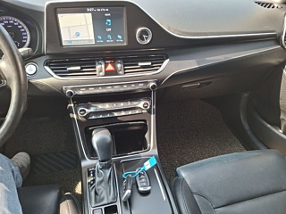 HYUNDAI GRANDEUR IG 2017