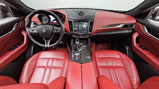 MASERATI LEVANTE 2019