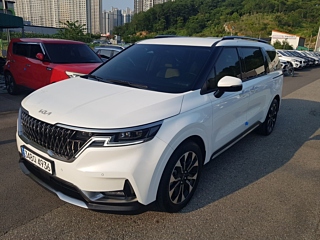 KIA CARNIVAL 2023