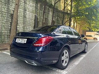 MERCEDES BENZ C-CLASS W205 2016