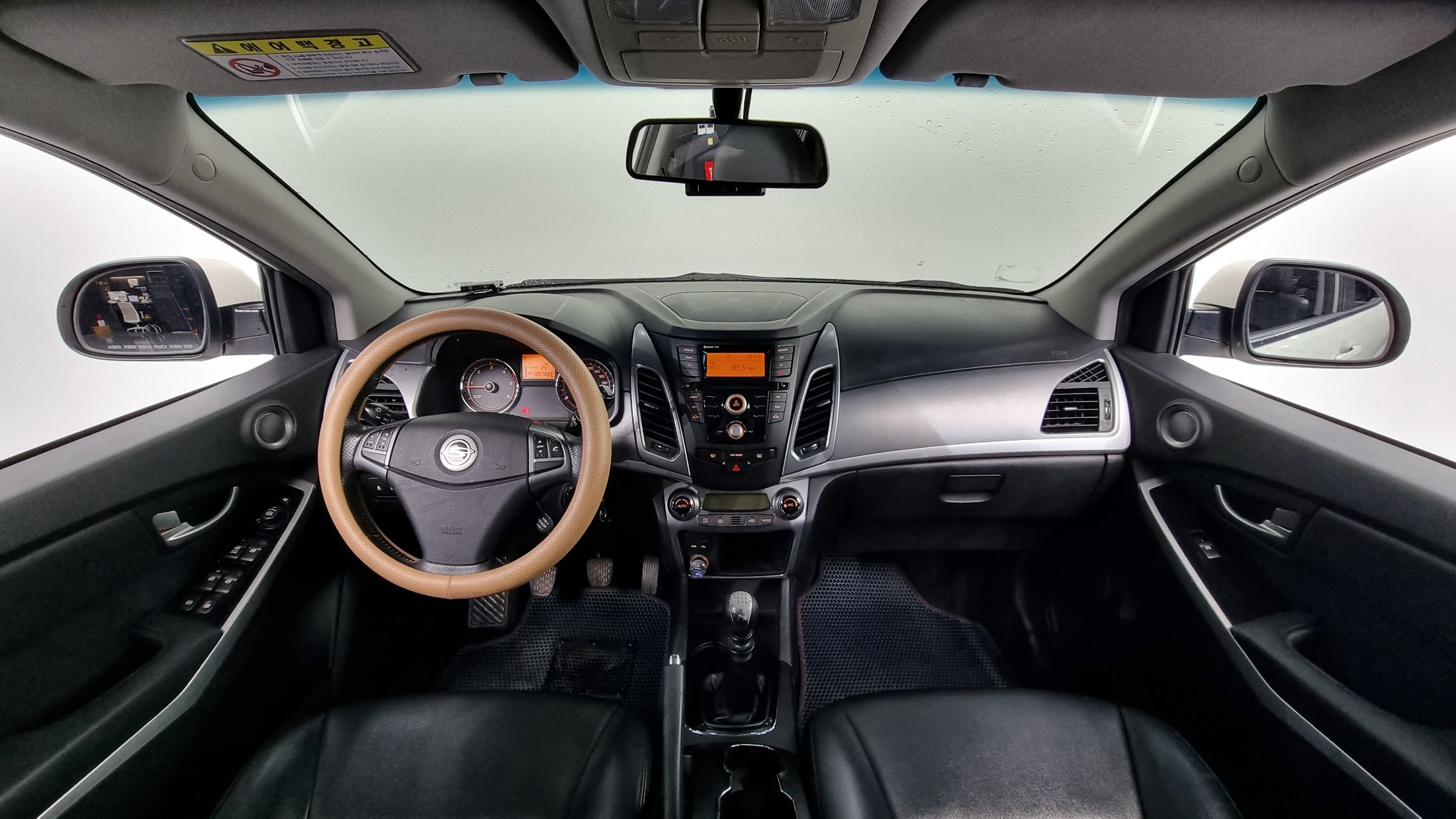 SSANGYONG KORANDO C 2013