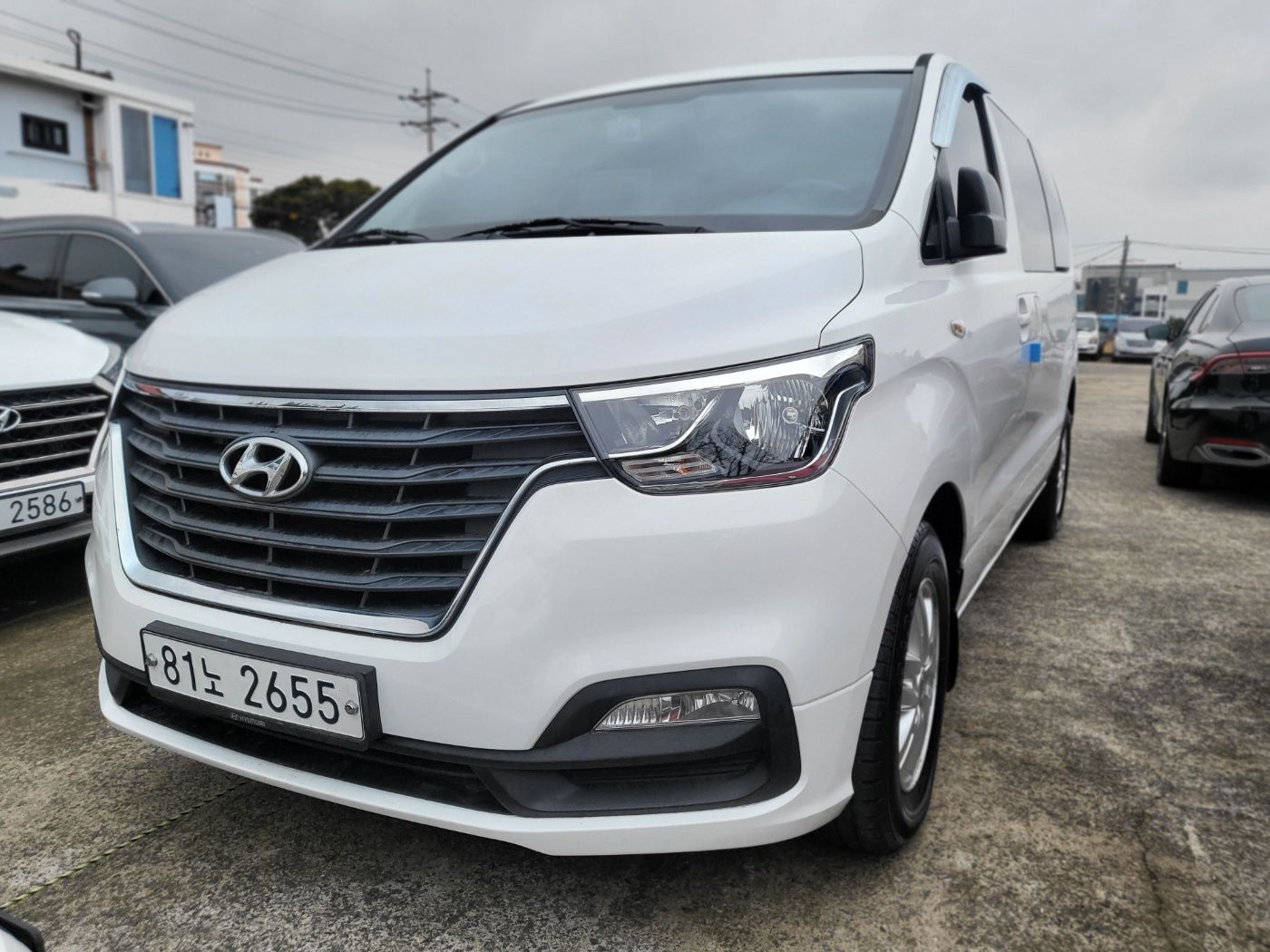 HYUNDAI STAREX GRAND