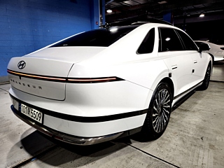 HYUNDAI GRANDEUR HYBRID GN7 2023