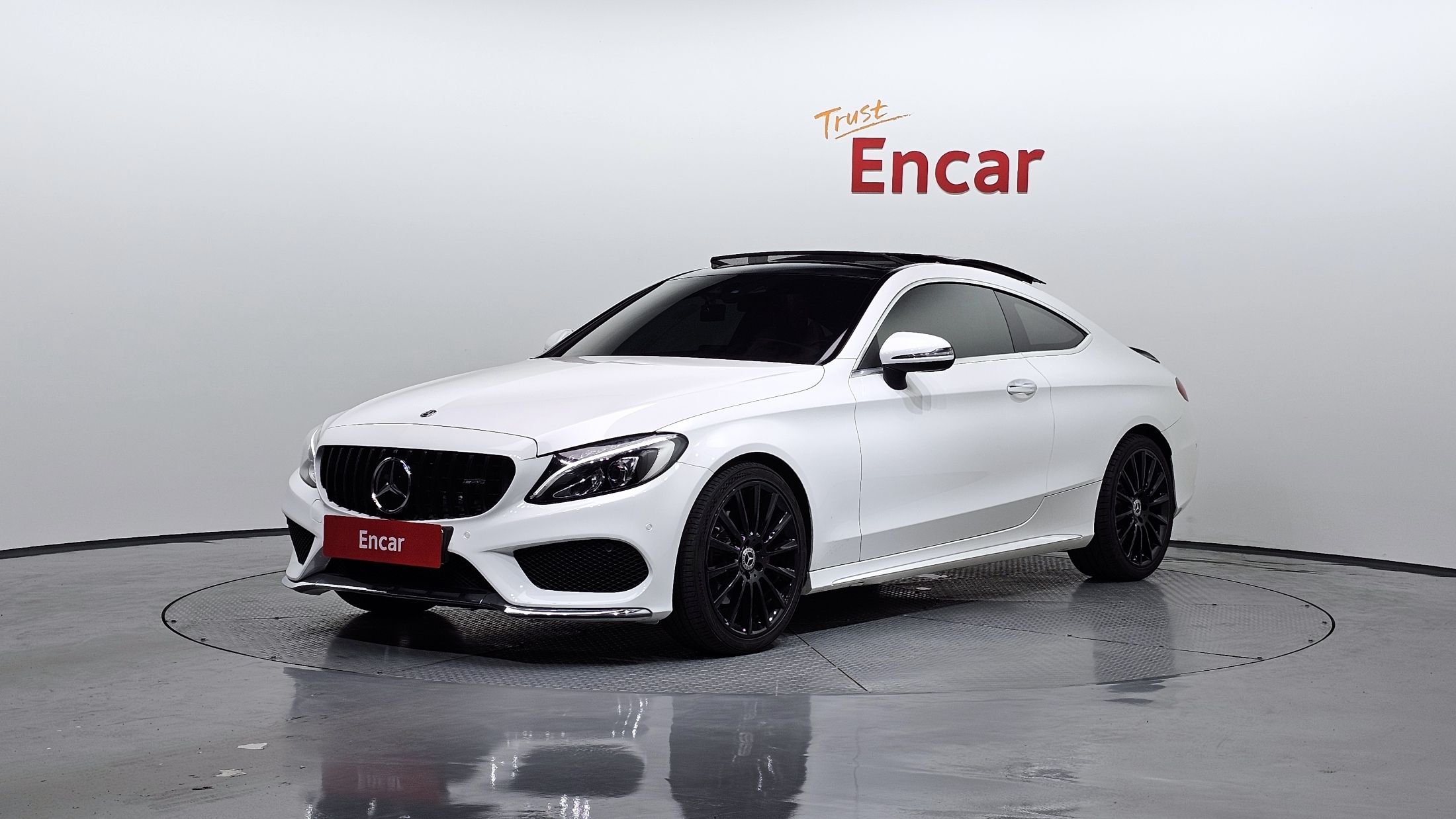 MERCEDES BENZ C-CLASS W205 2017