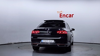 VOLKSWAGEN PASSAT GT B8 2022