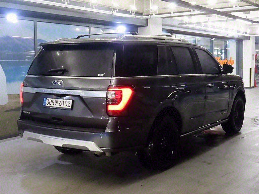FORD EXPEDITION