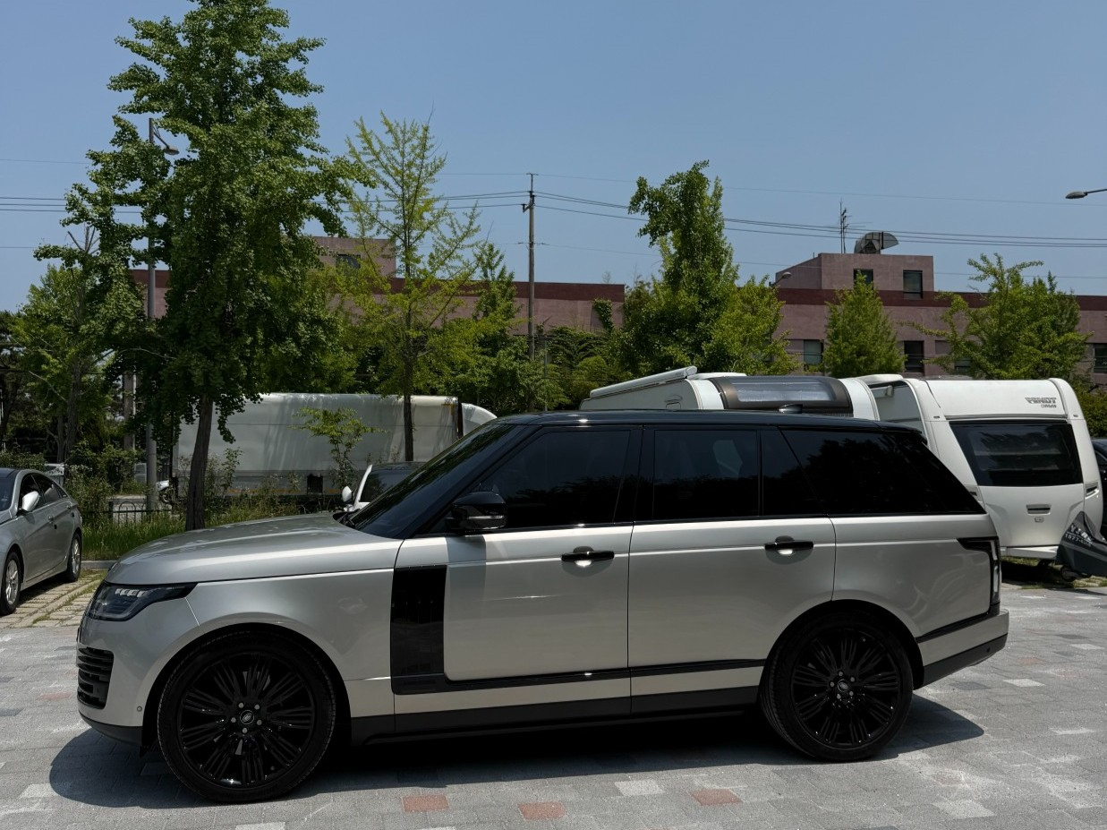 LAND ROVER RANGE ROVER 2018