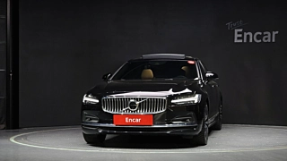 VOLVO S90 2021