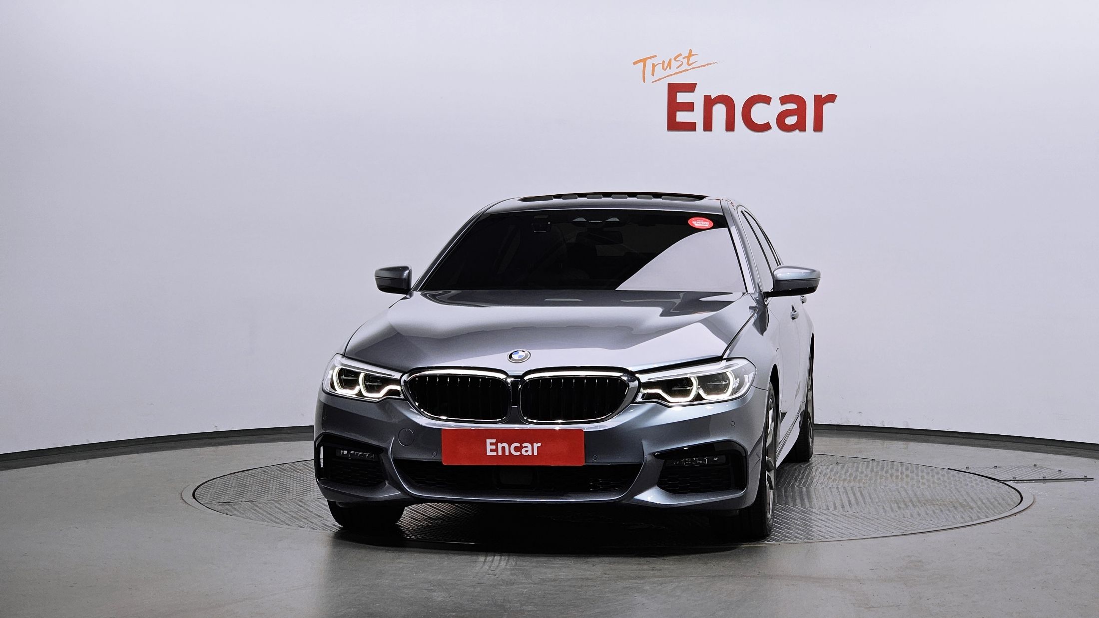 BMW 5-SERIES G30 2020