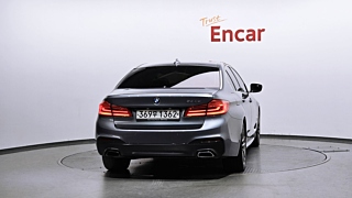 BMW 5-SERIES G30 2020