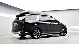 KIA CARNIVAL 2023