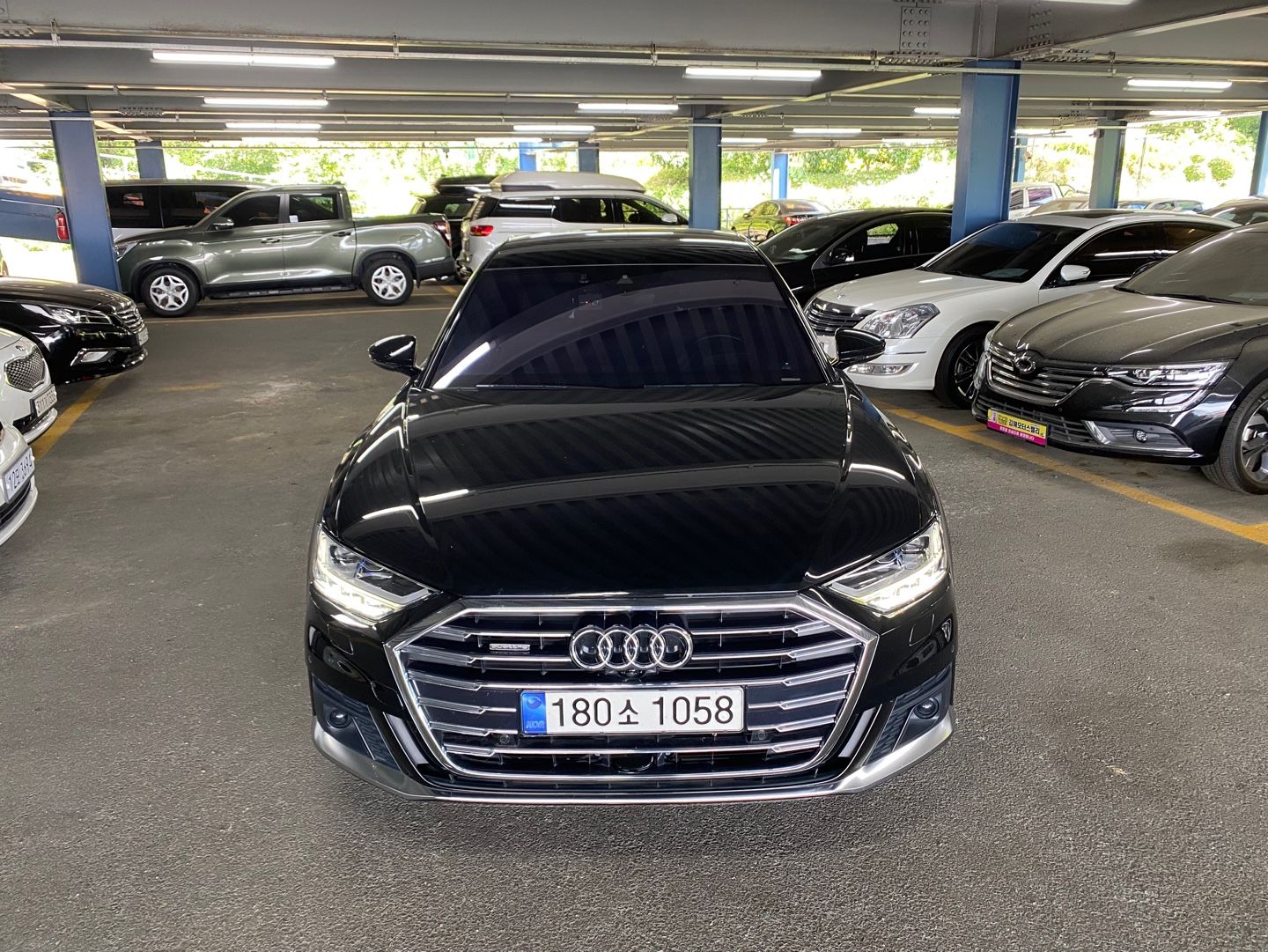 AUDI A8 D5 2020