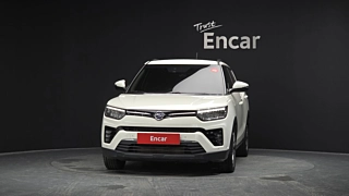 SSANGYONG TIVOLI VERY NEW 2021