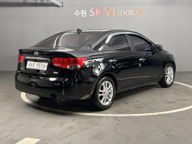 KIA PORTE 2011