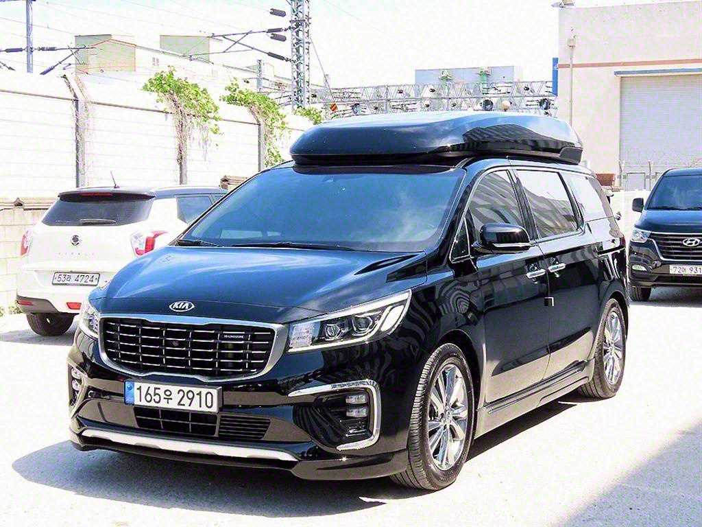 KIA CARNIVAL 2018