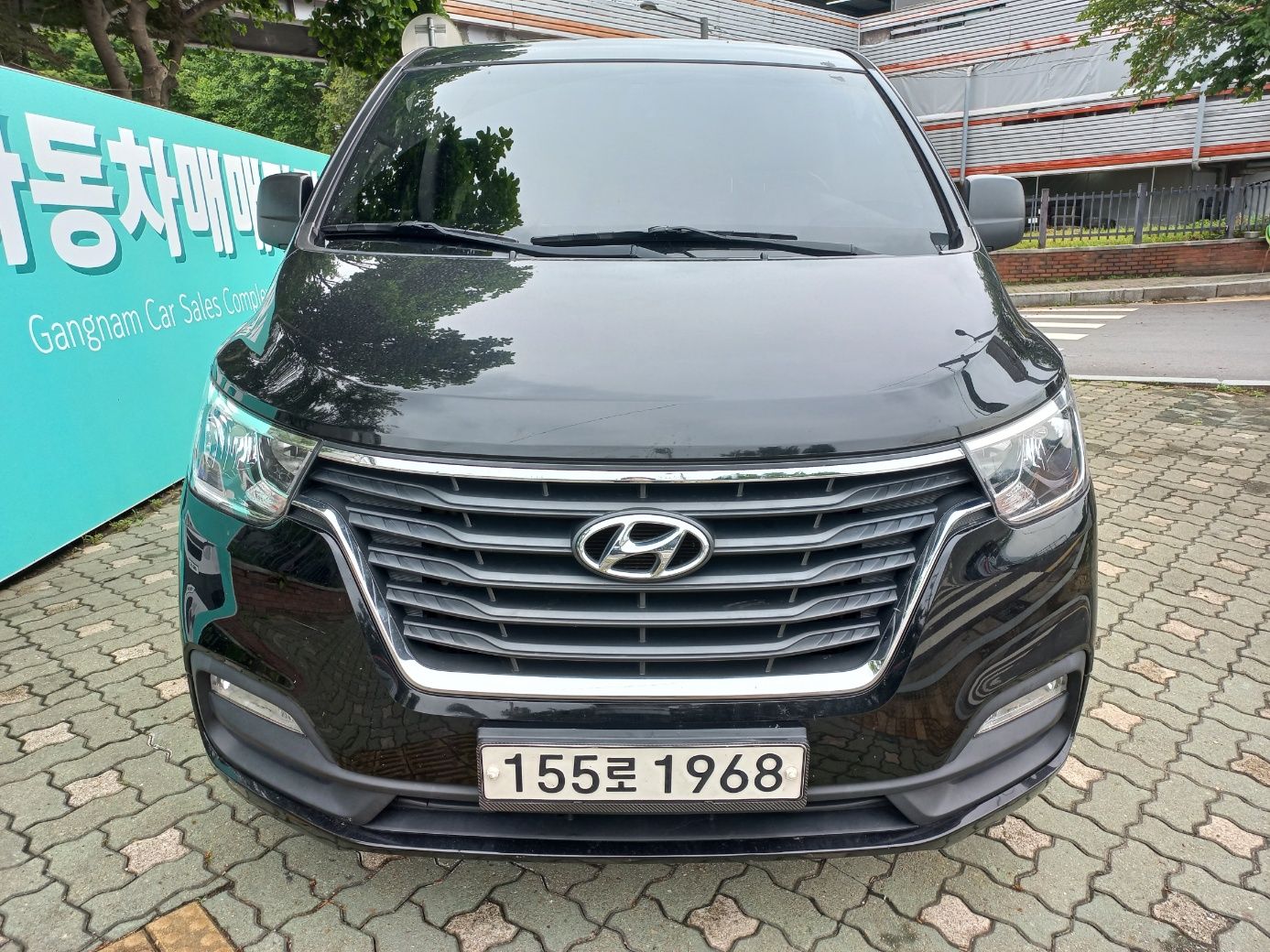 HYUNDAI STAREX GRAND