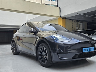 Заказать TESLA MODEL Y