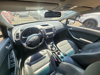 KIA K3 2016
