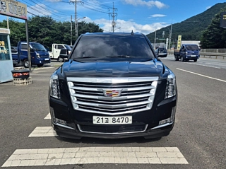 CADILLAC ESCALADE 2017