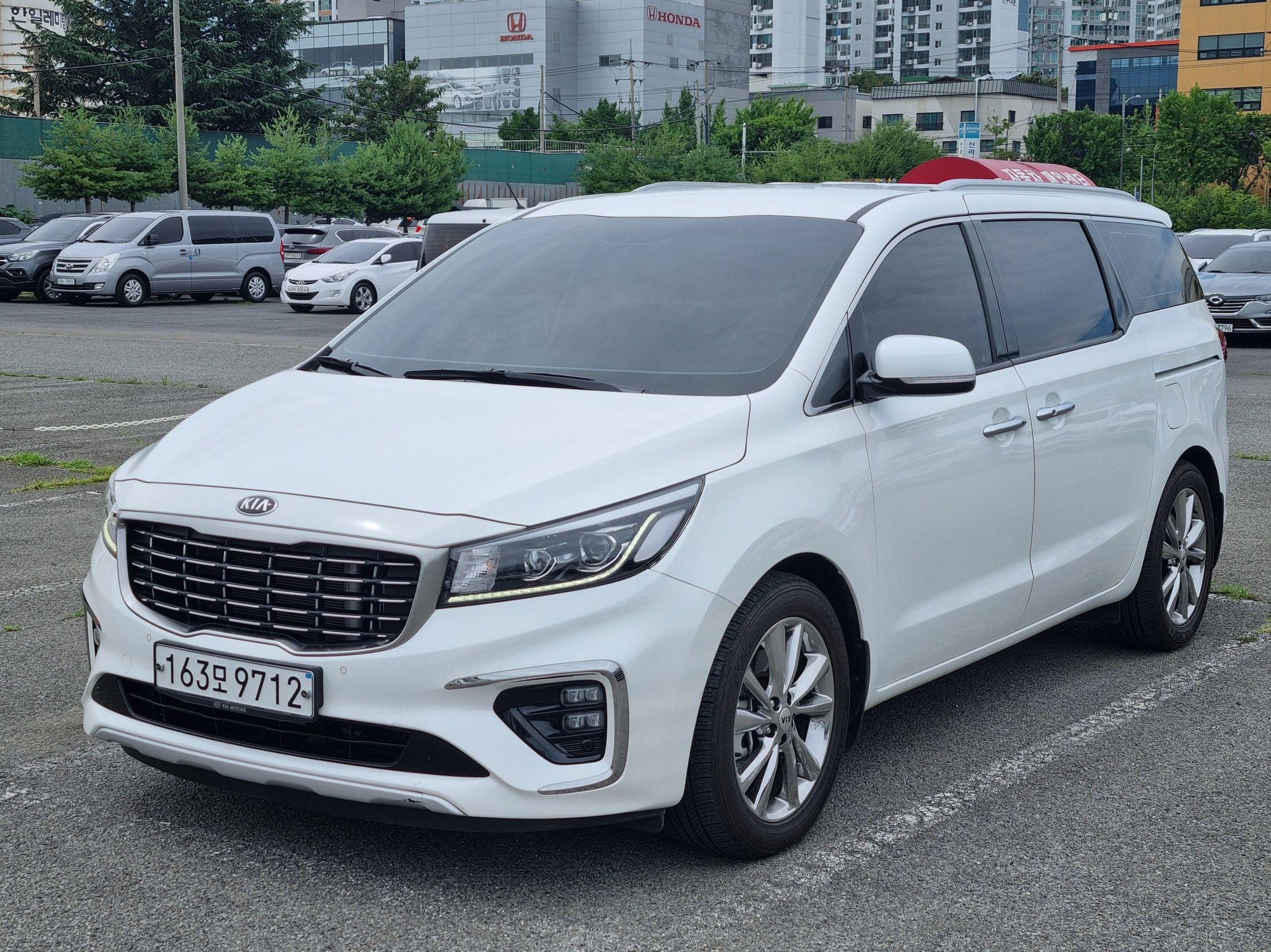 KIA CARNIVAL 2020