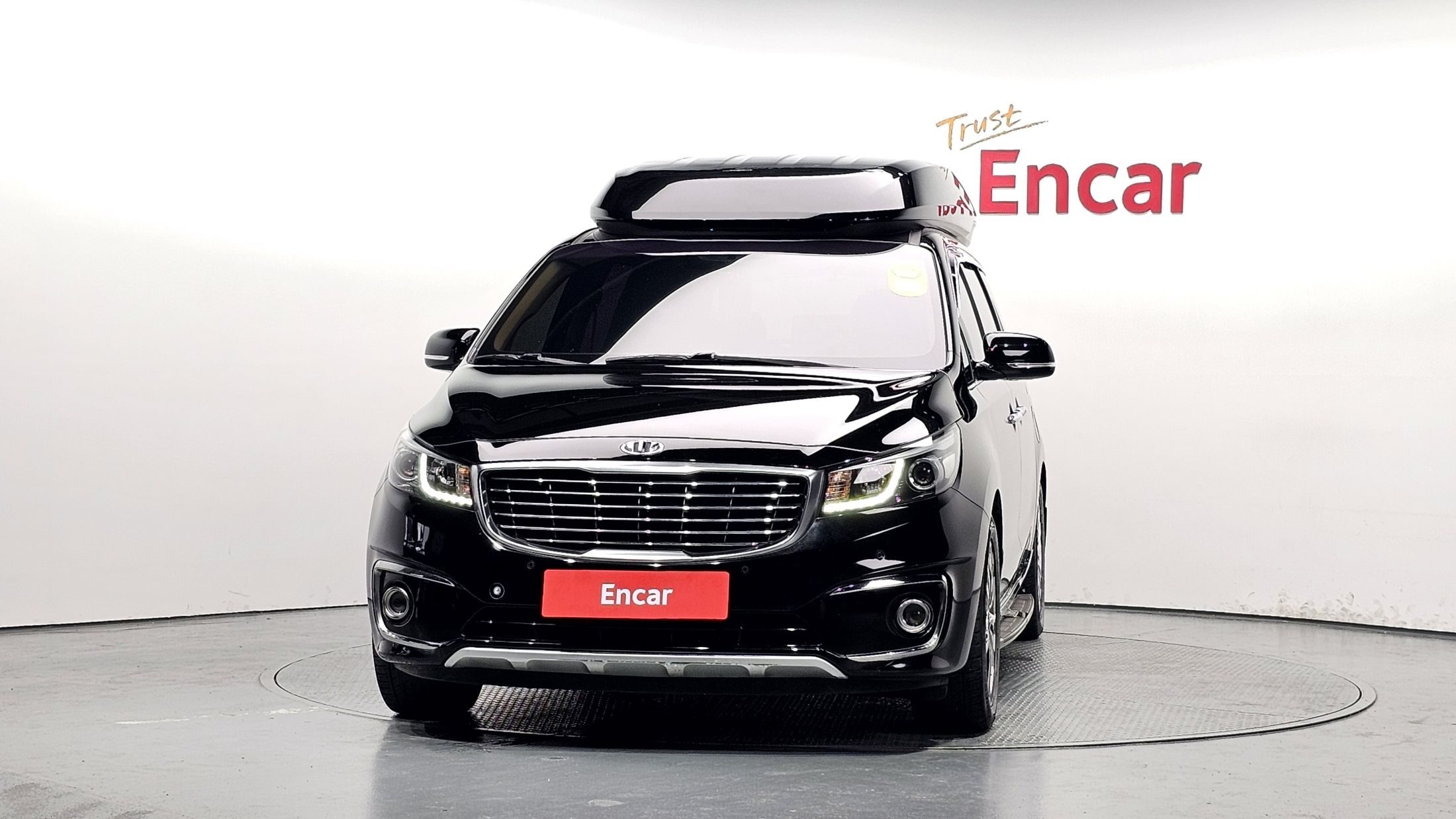KIA CARNIVAL 2017