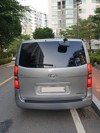 HYUNDAI STAREX GRAND 2016