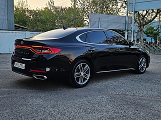 HYUNDAI GRANDEUR IG 2017
