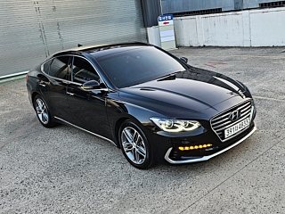 HYUNDAI GRANDEUR IG 2017