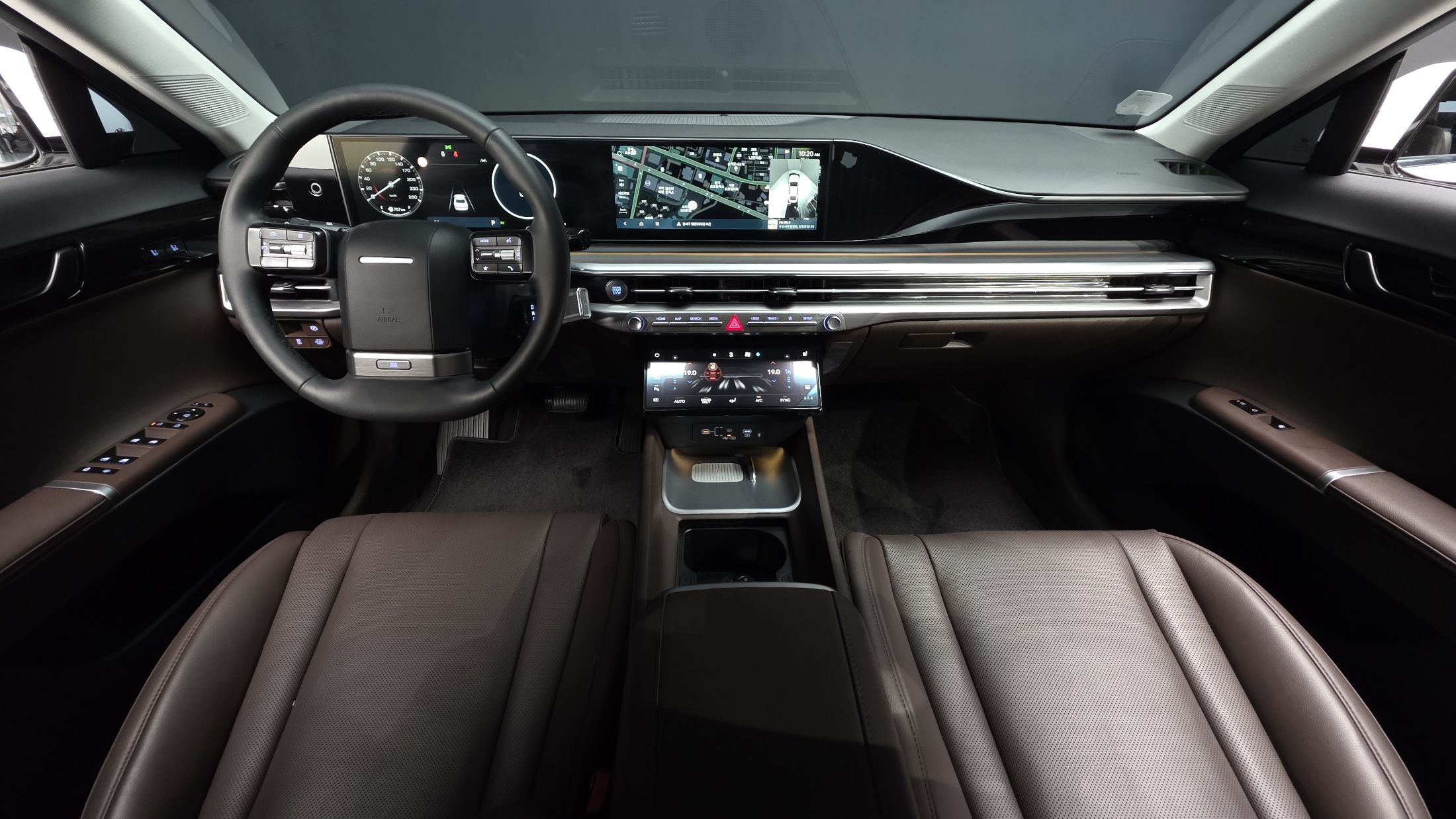 HYUNDAI GRANDEUR HYBRID GN7 2023