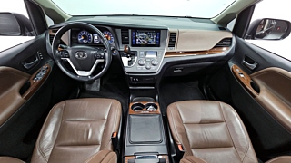 TOYOTA SIENNA 2017