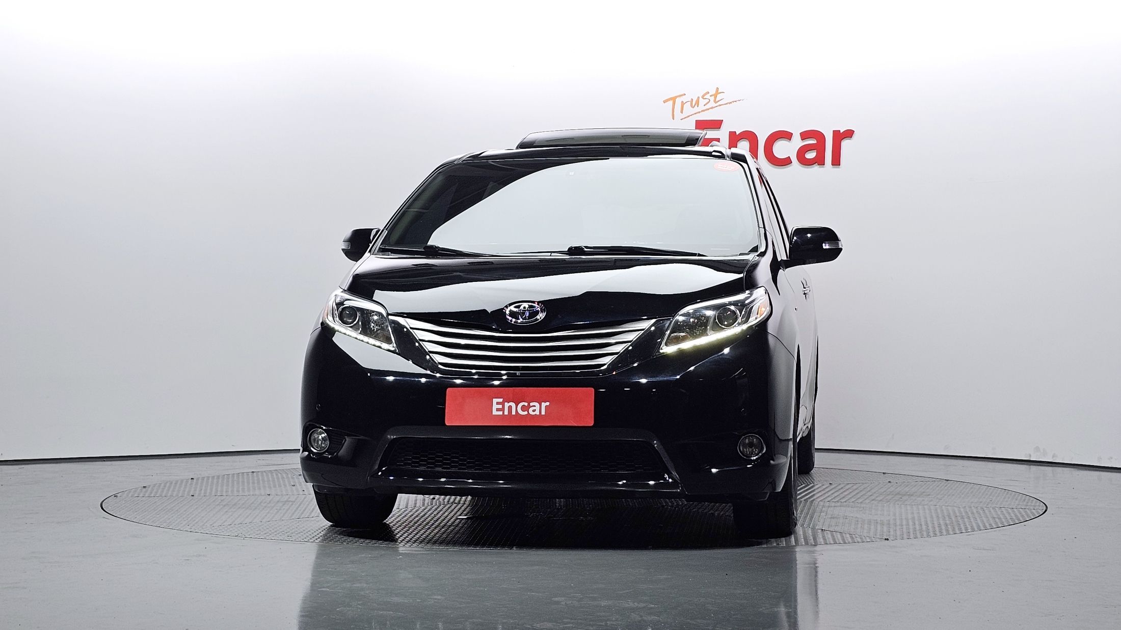 TOYOTA SIENNA 2017