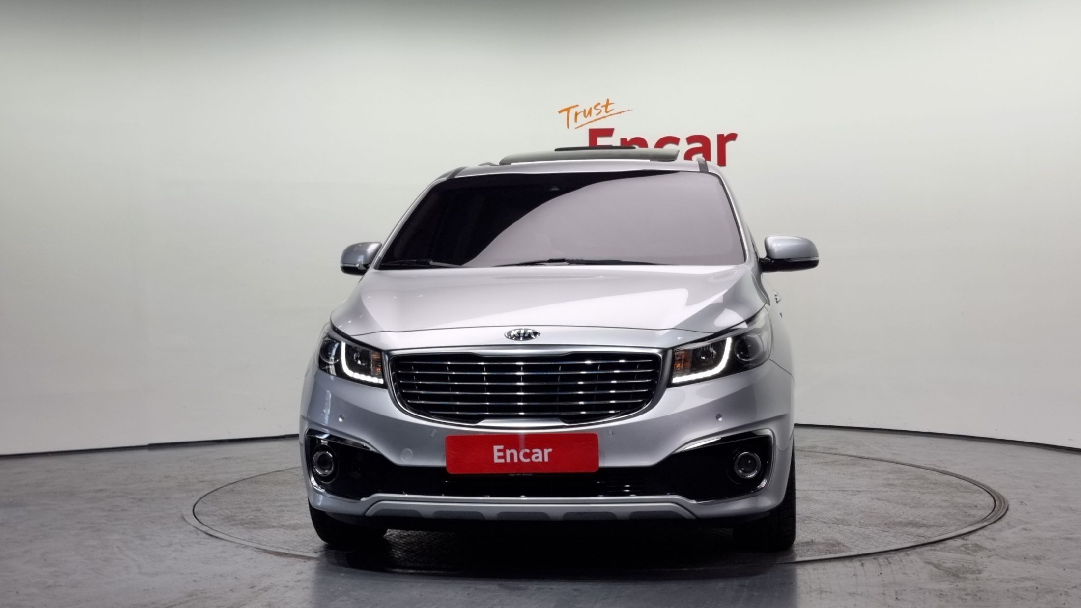KIA CARNIVAL 2016